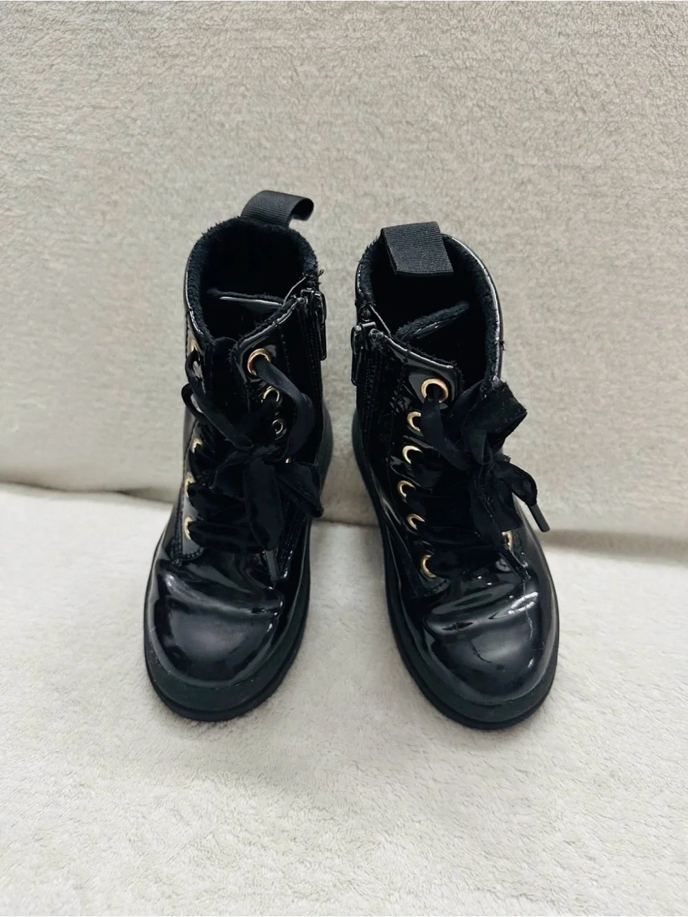 H&M Girls Boots Size US 8 Black,Very Comfortable,Excellent Condition